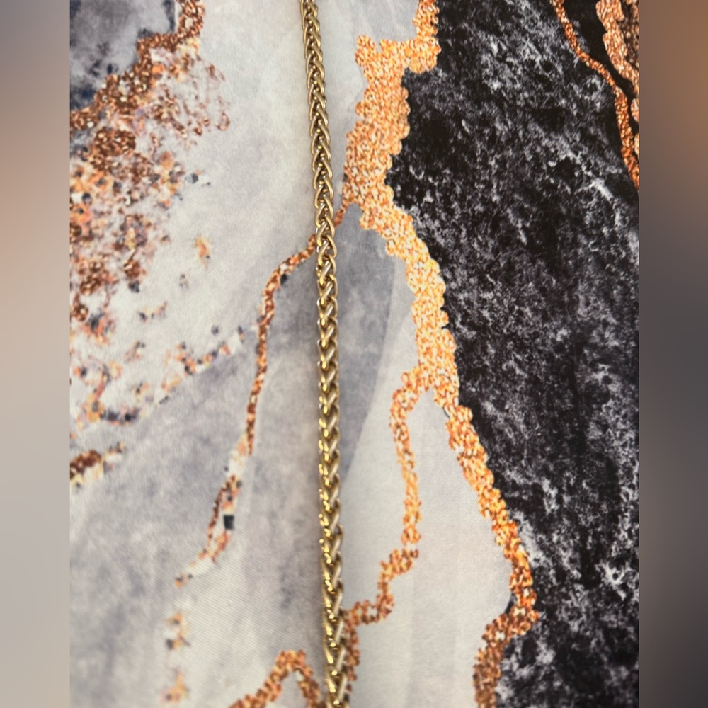 CROSSBODY CLUTCH ✨ - Picture 6 of 8